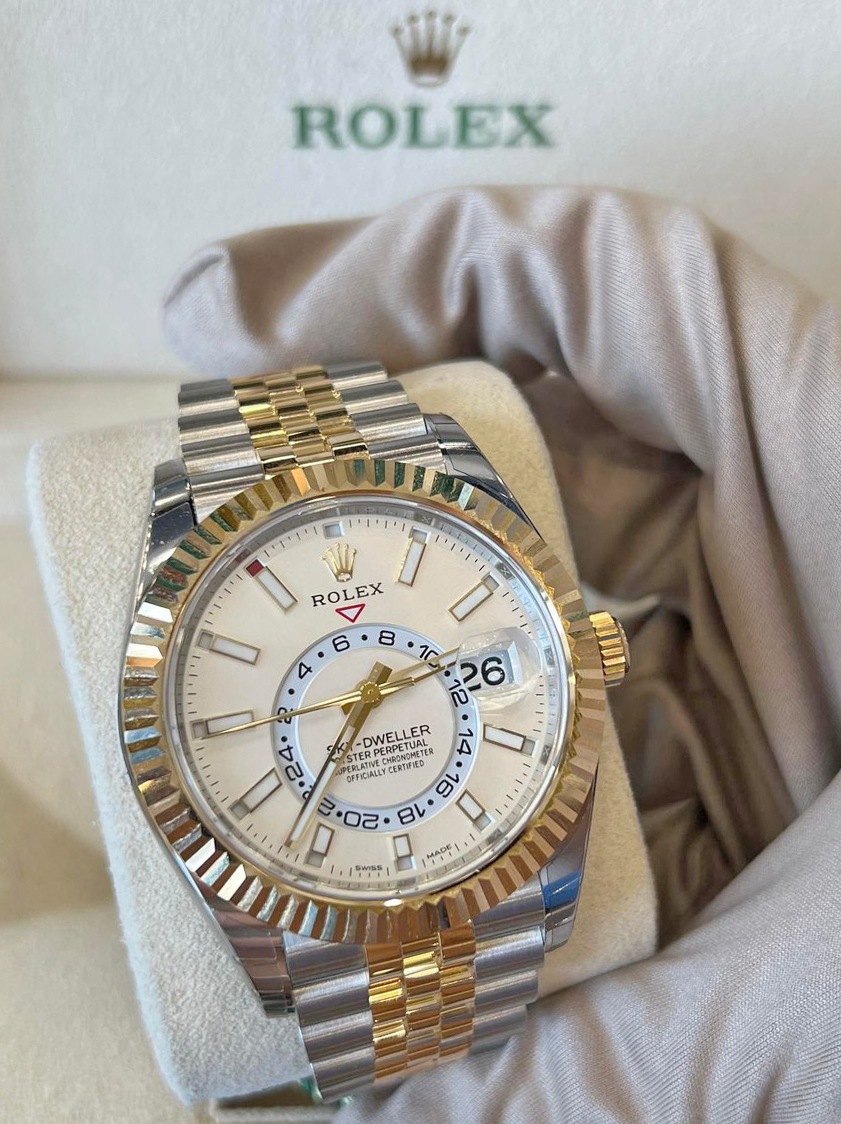 Sky-Dweller 42mm Watch – 35973